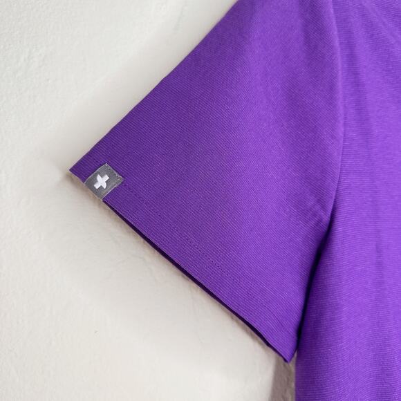 Figs Casma Three Pocket Technical Scrub Top Ultraviolet Purple Womens XS - Picture 13 of 16